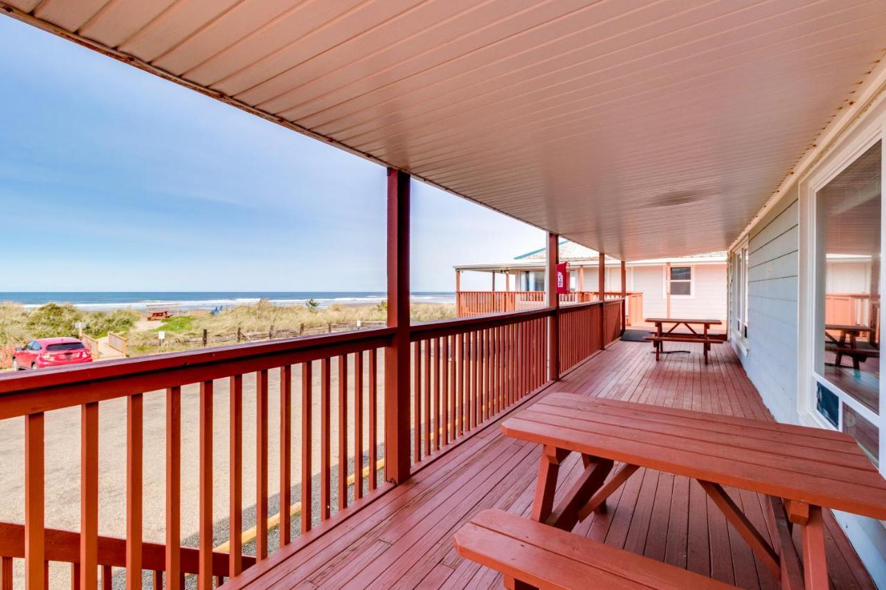 Getaway Oceanfront Lodging Villa Rockaway Beach Kamer foto