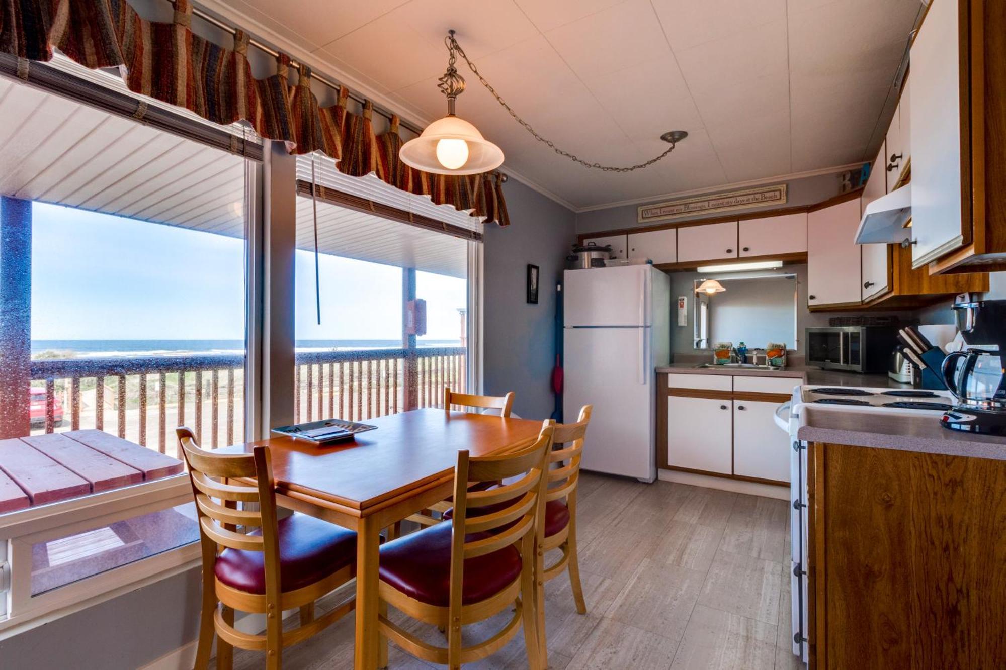 Getaway Oceanfront Lodging Villa Rockaway Beach Kamer foto