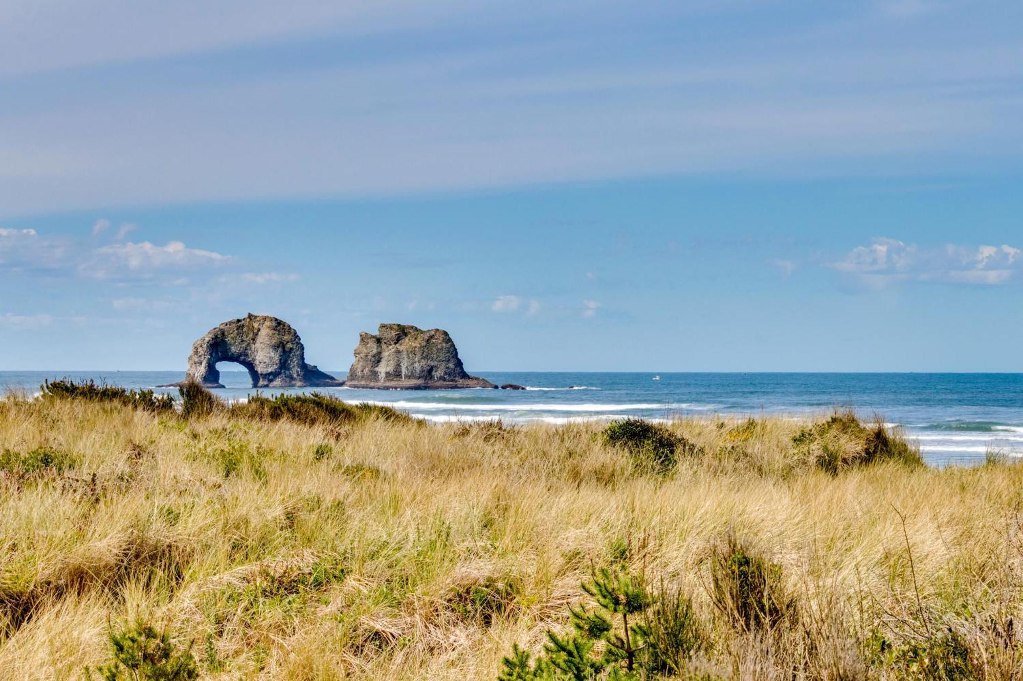Getaway Oceanfront Lodging Rockaway Beach Buitenkant foto