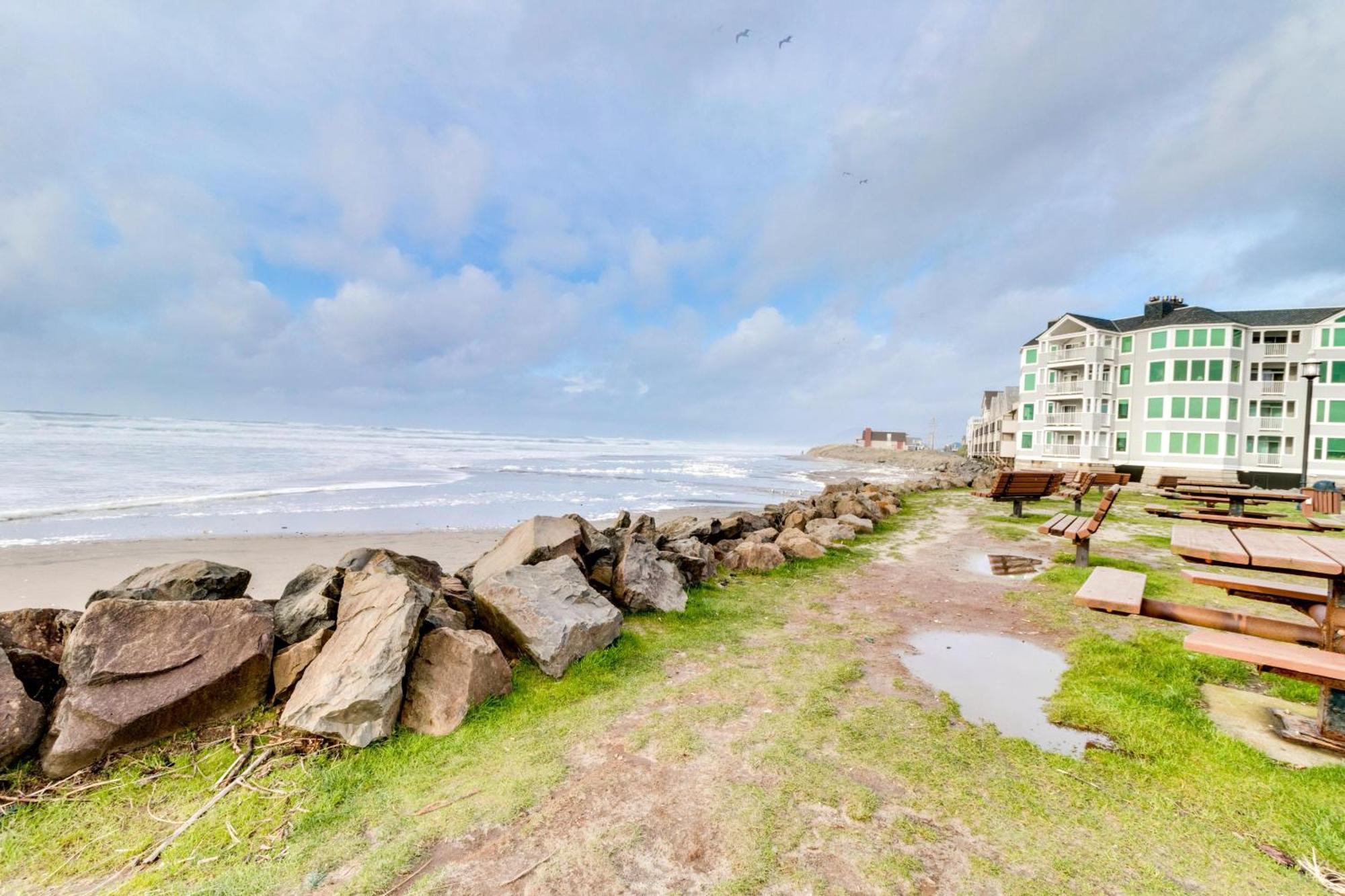 Getaway Oceanfront Lodging Rockaway Beach Buitenkant foto