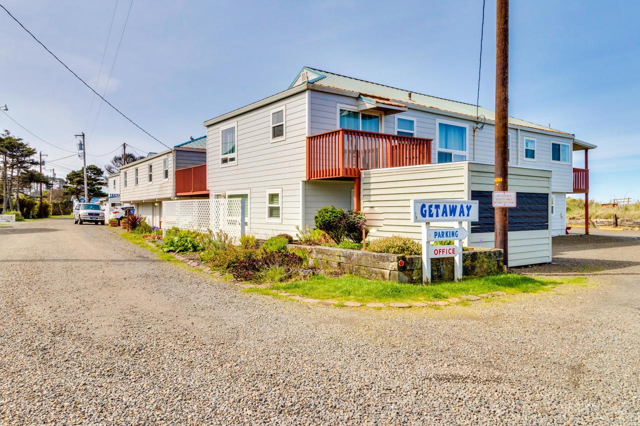 Getaway Oceanfront Lodging Villa Rockaway Beach Kamer foto